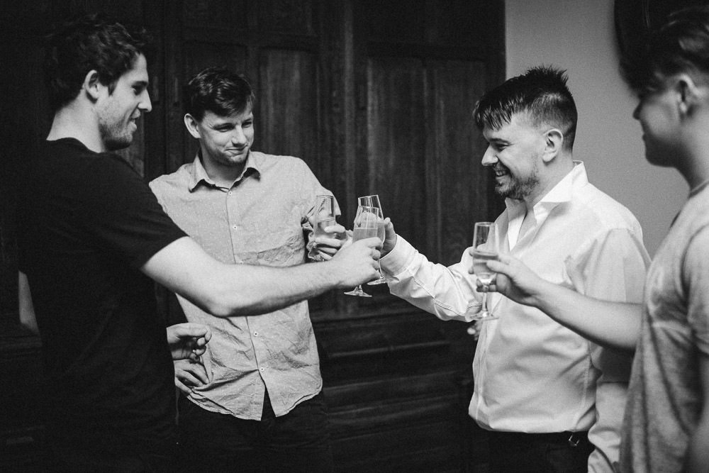 MILES VICTORIA DOCUMENTARY WEDDING PHOTOGRAPHY WORCESTER STANBROOK ABBEY 03 MILES VICTORIA DOCUMENTARY WEDDING PHOTOGRAPHY WORCESTER STANBROOK ABBEY 03